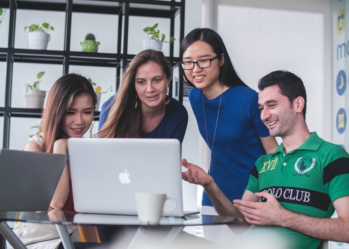A Guide to Employee Performance Management in 2022