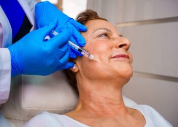 The Ultimate Guide to Jawline and Chin Contouring with Medical-Grade Facials in Miami